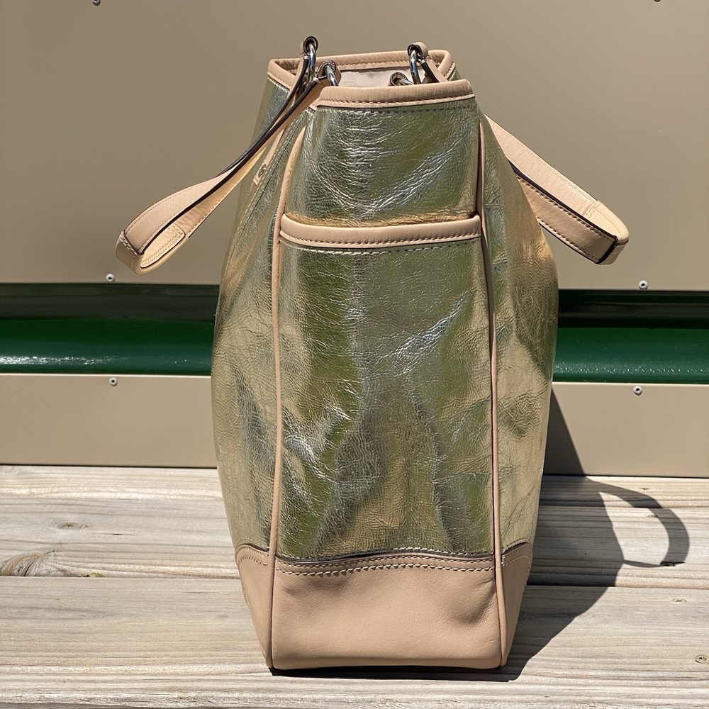 Coach Metro XL Metallic Tote 26141E with Wristlet/Pouch - Picture 3 of 16